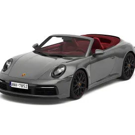 Porsche 911 Carrera Cabriolet 2019 02